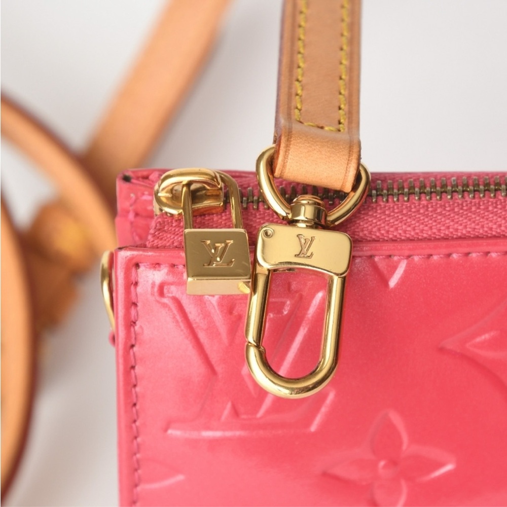 ❌SOLD❌ Authentic {Louis Vuitton} Lexington Pochette - Picture 11 of 15